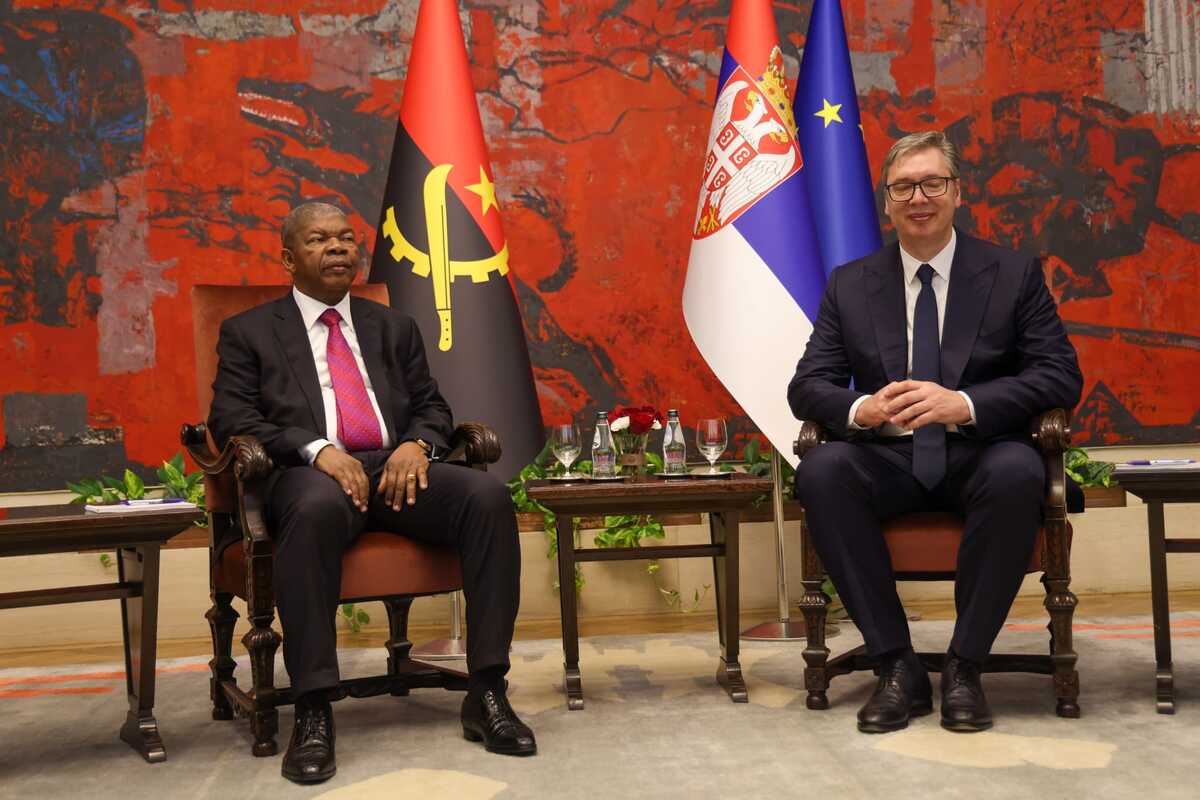Aleksandar Vučić Angola  Žoao Manuel Gonsalves Lorens (5).jpeg