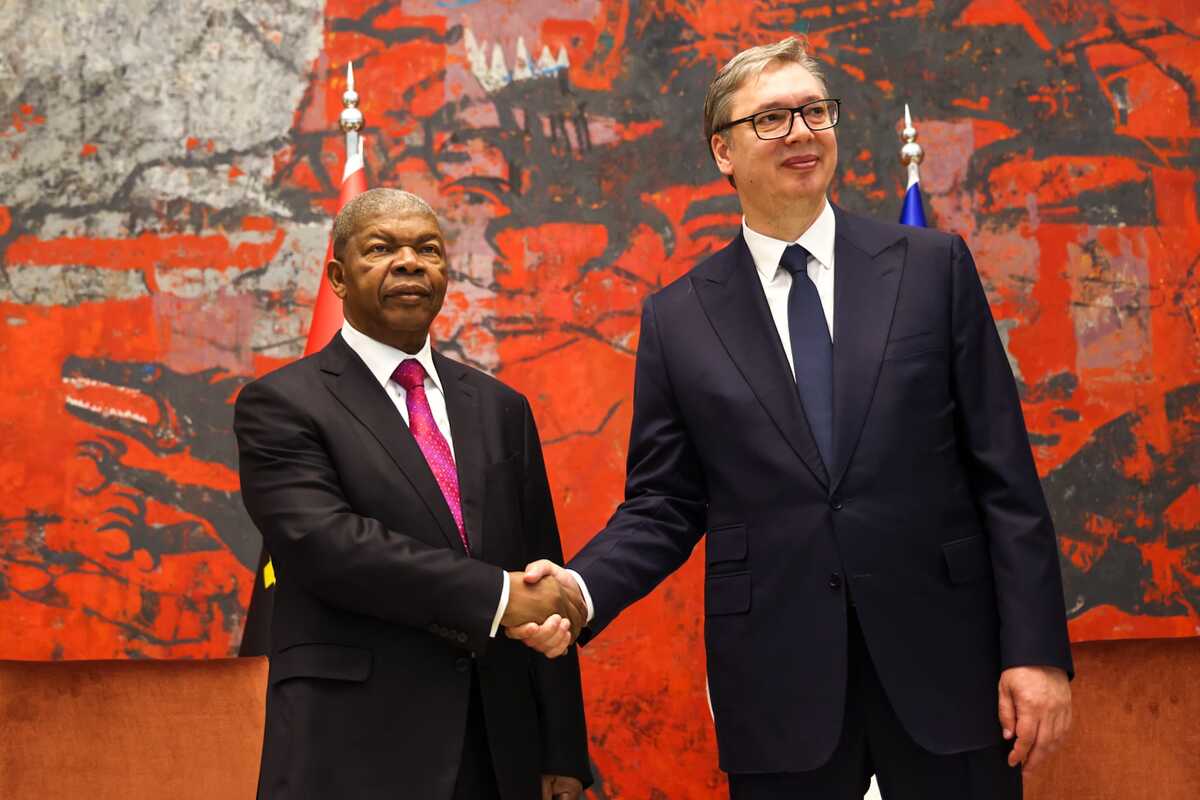 Aleksandar Vučić Angola  Žoao Manuel Gonsalves Lorens (6).jpeg