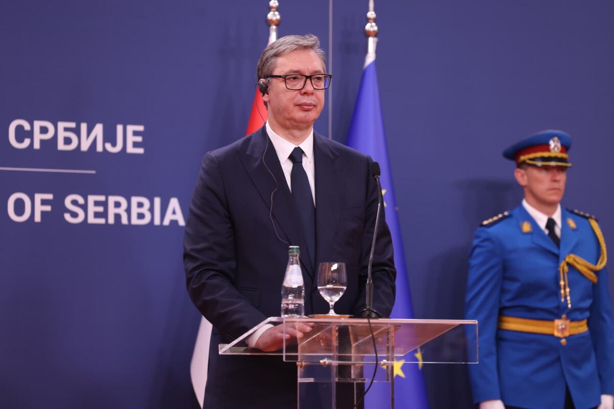Aleksandar Vučić Angola  Žoao Manuel Gonsalves Lorens (3).jpeg