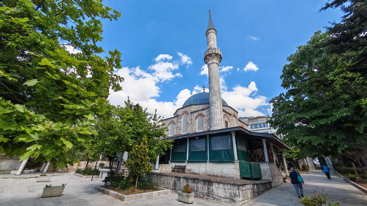 Činili džamija u Istanbulu, zadužbina sultanije Kosem