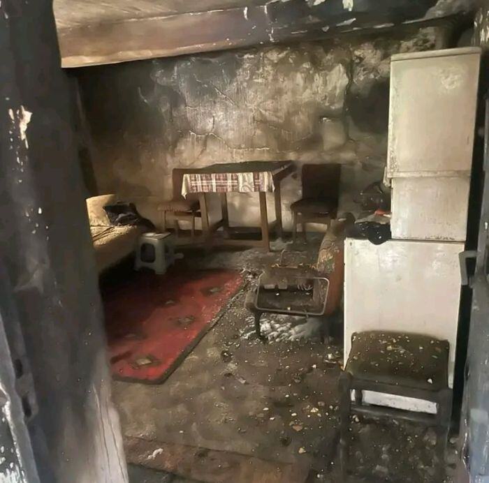izgorela kuca studenac1.jpg
