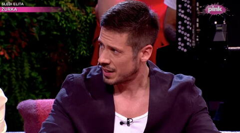 Nikola Rokvić i Bojana Barović staju na ludi kamen