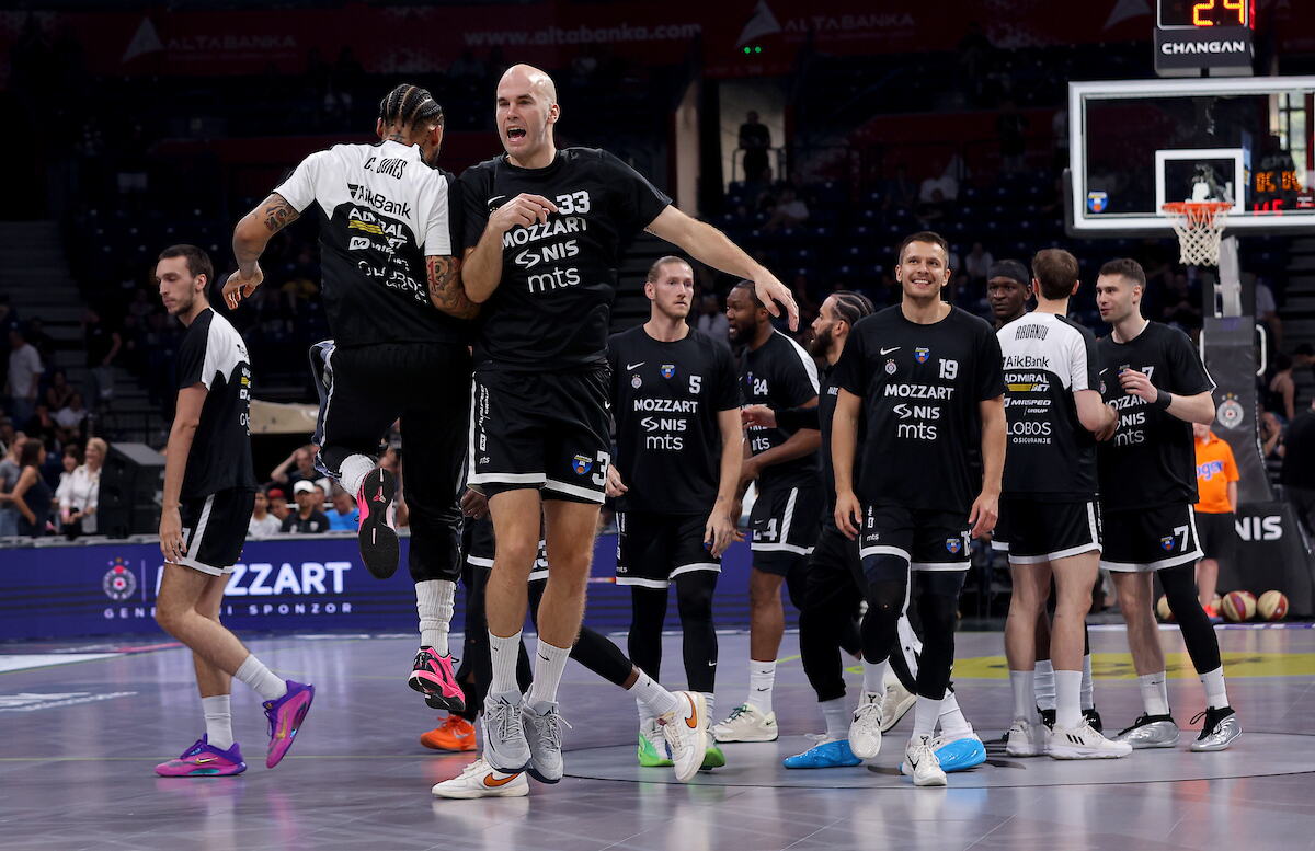 partizan-dubai-4872836.JPG