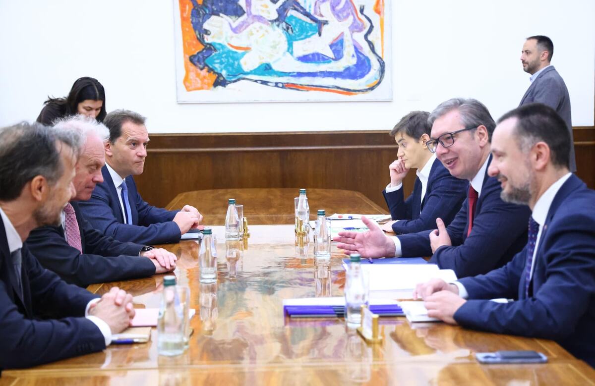 Aleksandar Vučić Jan Kopman (2).jpeg