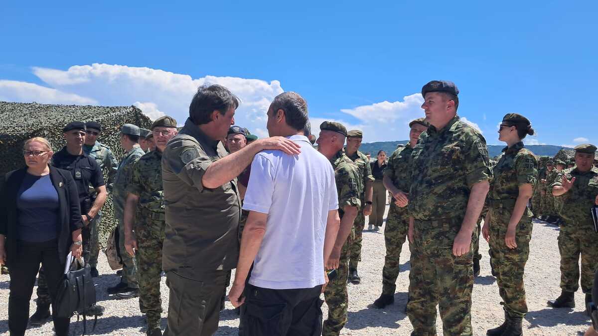 Vojska Srbije Bratislav Gašić (24).jpeg