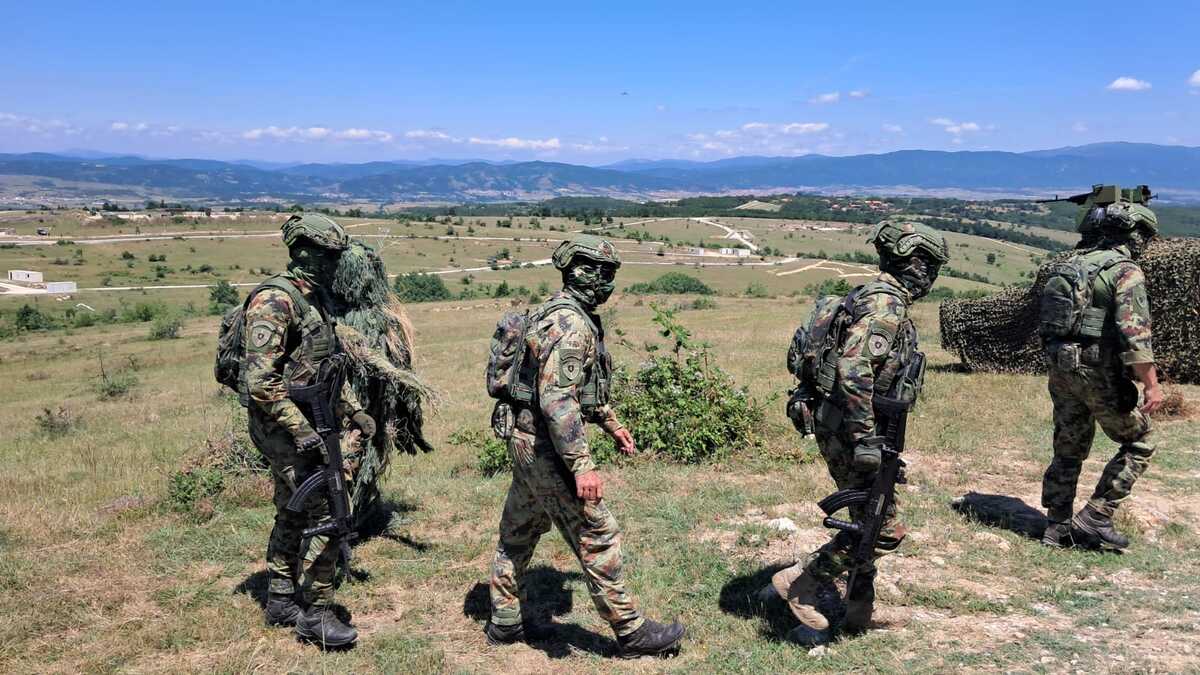 Vojska Srbije Bratislav Gašić (11).jpeg