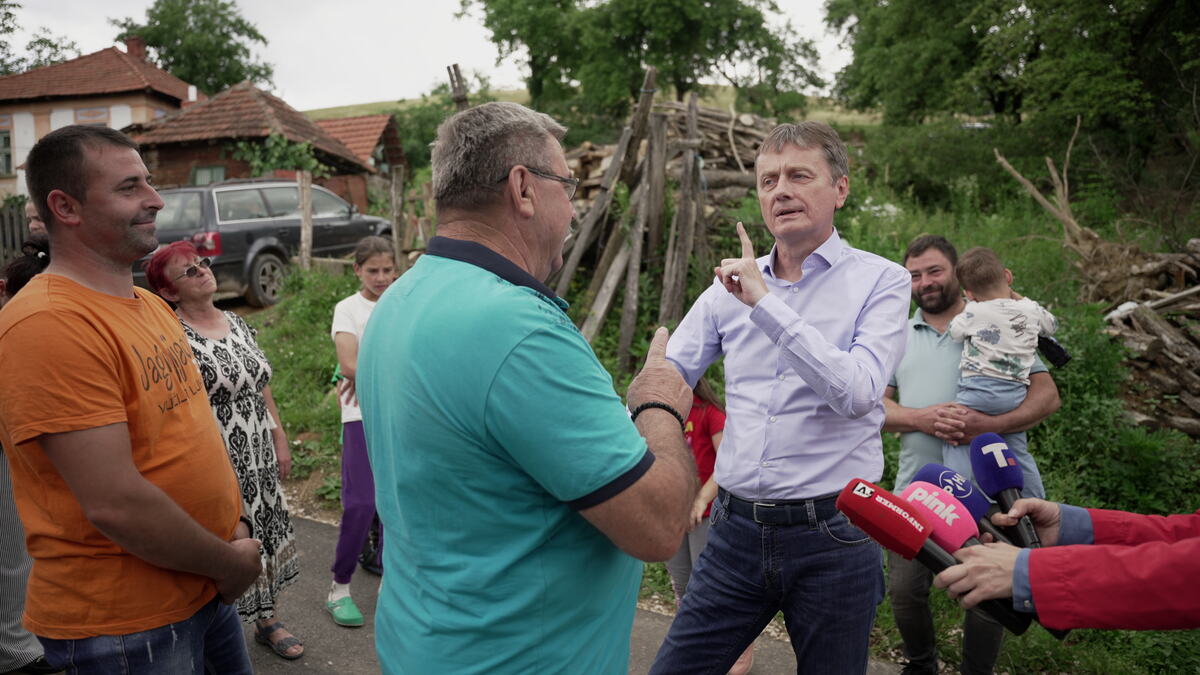Glišić u poseti porodici Gerzić u Viči