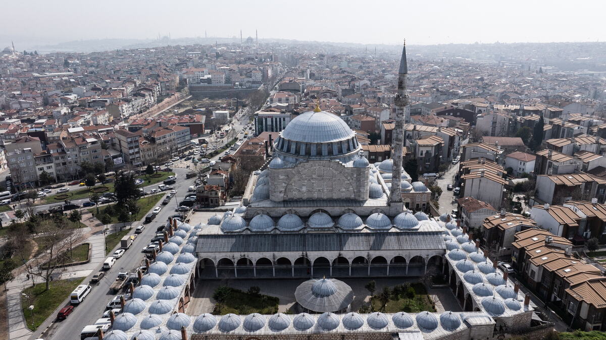 Džamija sultanije Mihrimah u Istanbulu u naselju Edirnekapi
