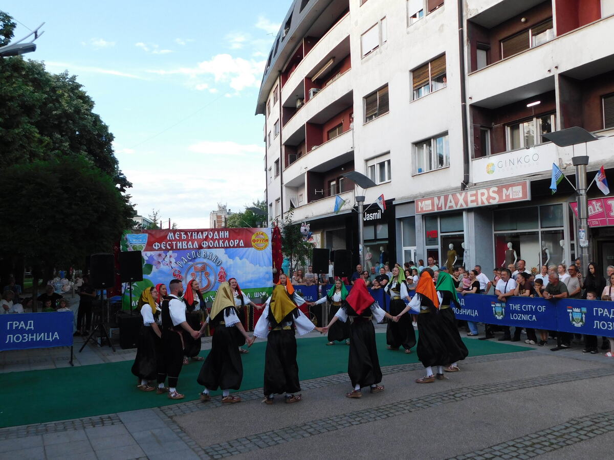 LOZNICA - Srebrenica.JPG