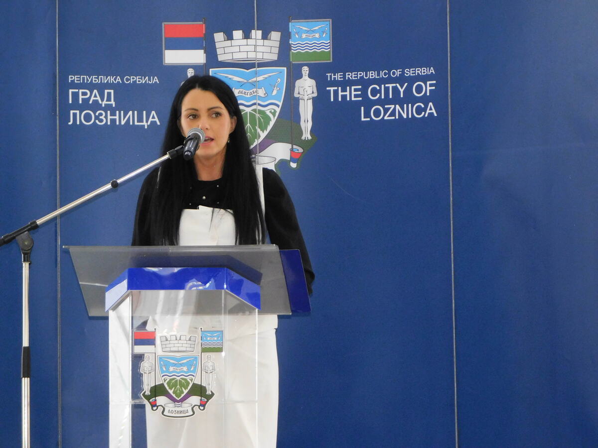 LOZNICA - Dragana.jpg