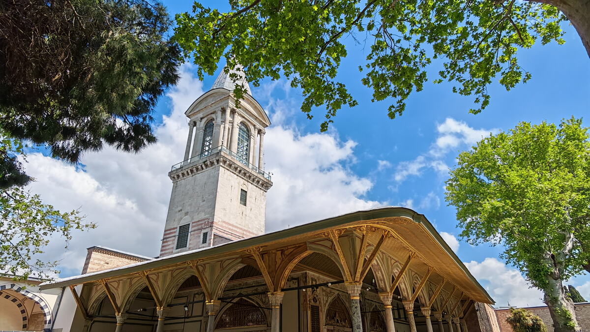 Palata Topkapi (Drugo dvorište) - sedište Divana i Kula pravde