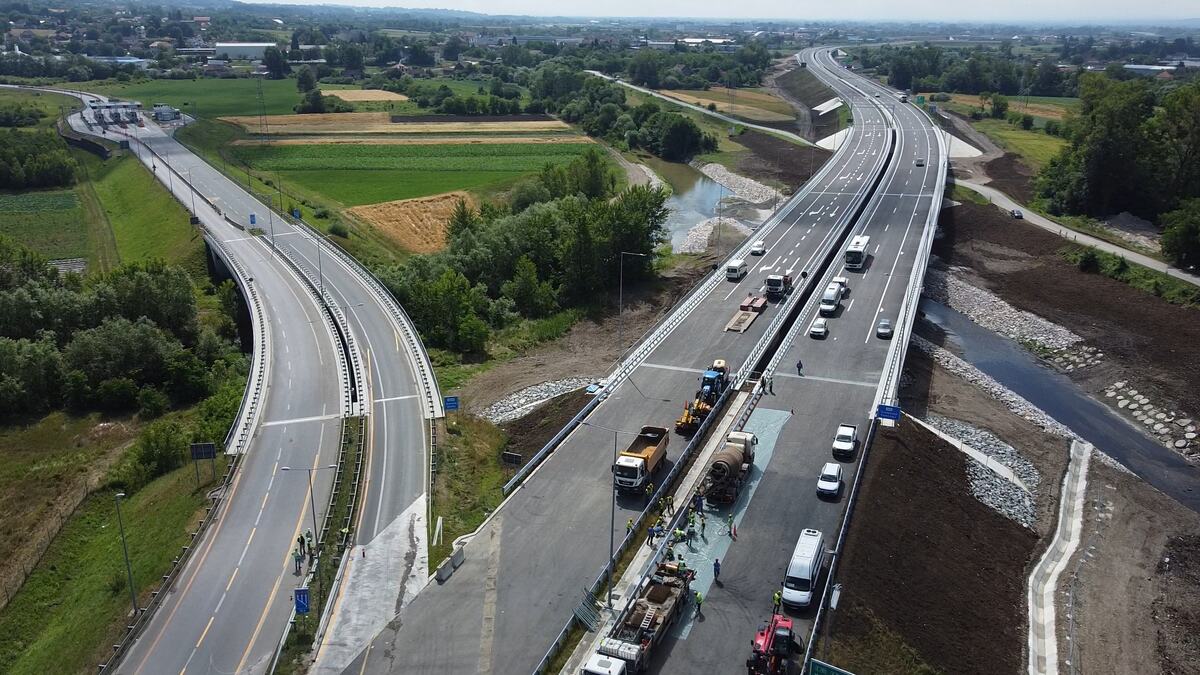 Spajanje_Moravskog_koridora_sa_auto-putem_Miloš_Veliki_-_Foto_-_RINA_1_5_1.jpg