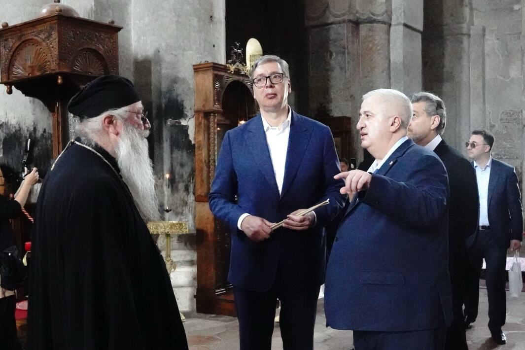 Impresioniran sam veličanstvenim arhitektonskim remek-delom koje spaja nasleđe prošlih vremena s (4).jpg