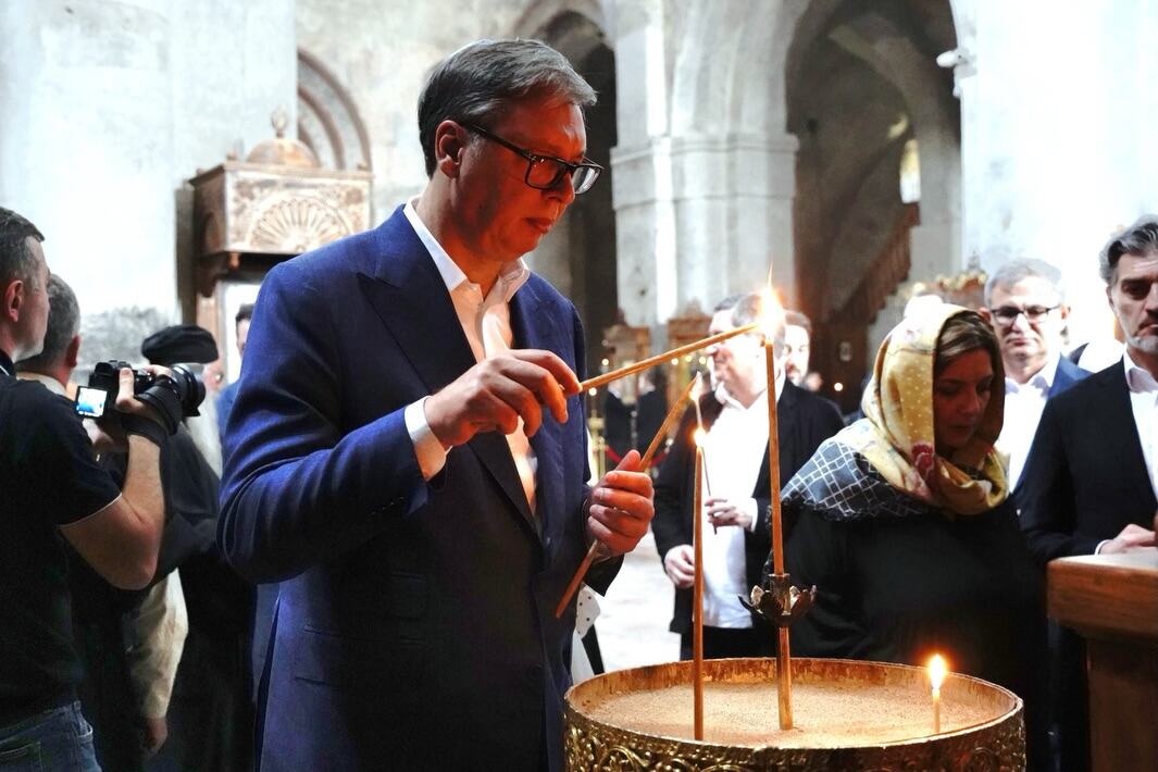 Impresioniran sam veličanstvenim arhitektonskim remek-delom koje spaja nasleđe prošlih vremena s.jpg