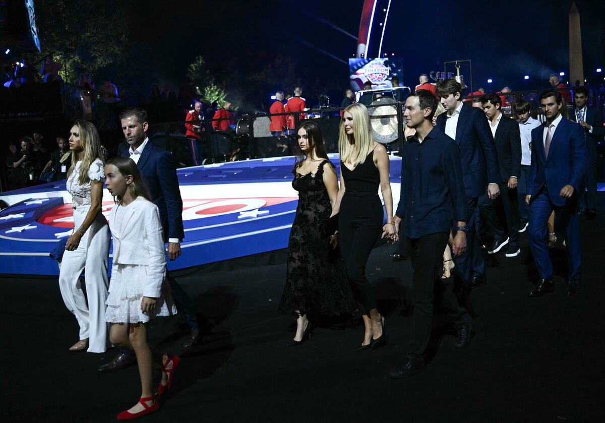Baron Tramp sa dužom kosom na UFC događaju