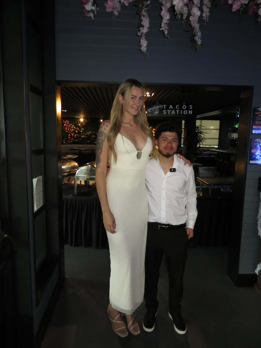 blondimuneca-3923795741378915815_52257846370_3-20260620_182844.jpg