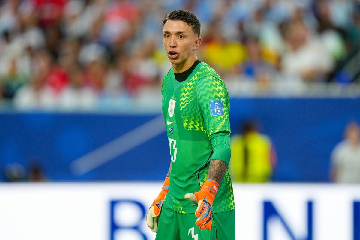 Fernando Muslera na meču Urugvaj - Zelenortska Ostrva