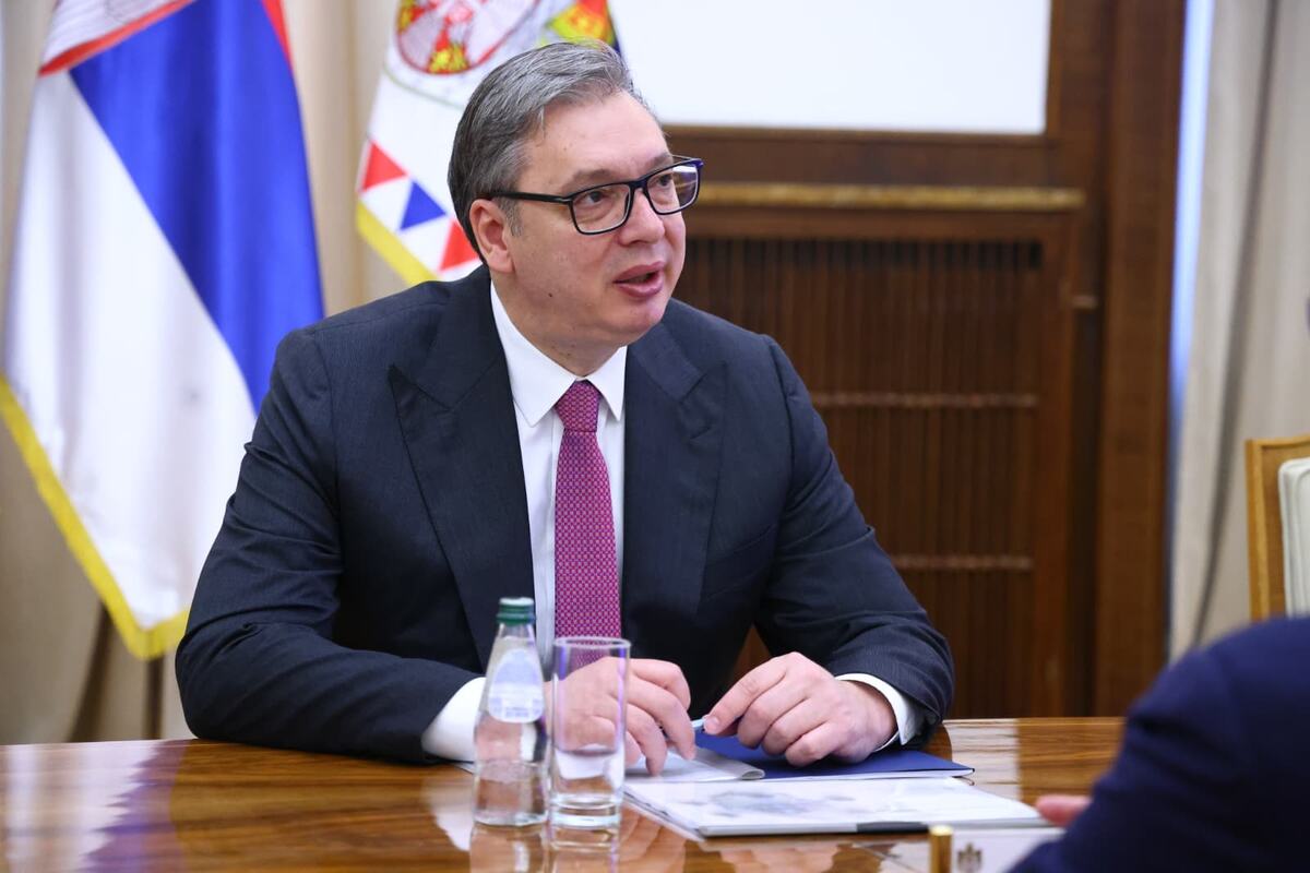 Aleksandar Vučić Kaj-Fu L (1).jpeg