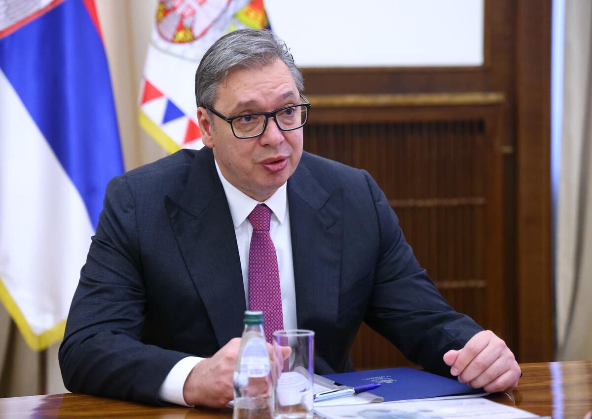 Aleksandar Vučić Kaj-Fu L (3).jpeg