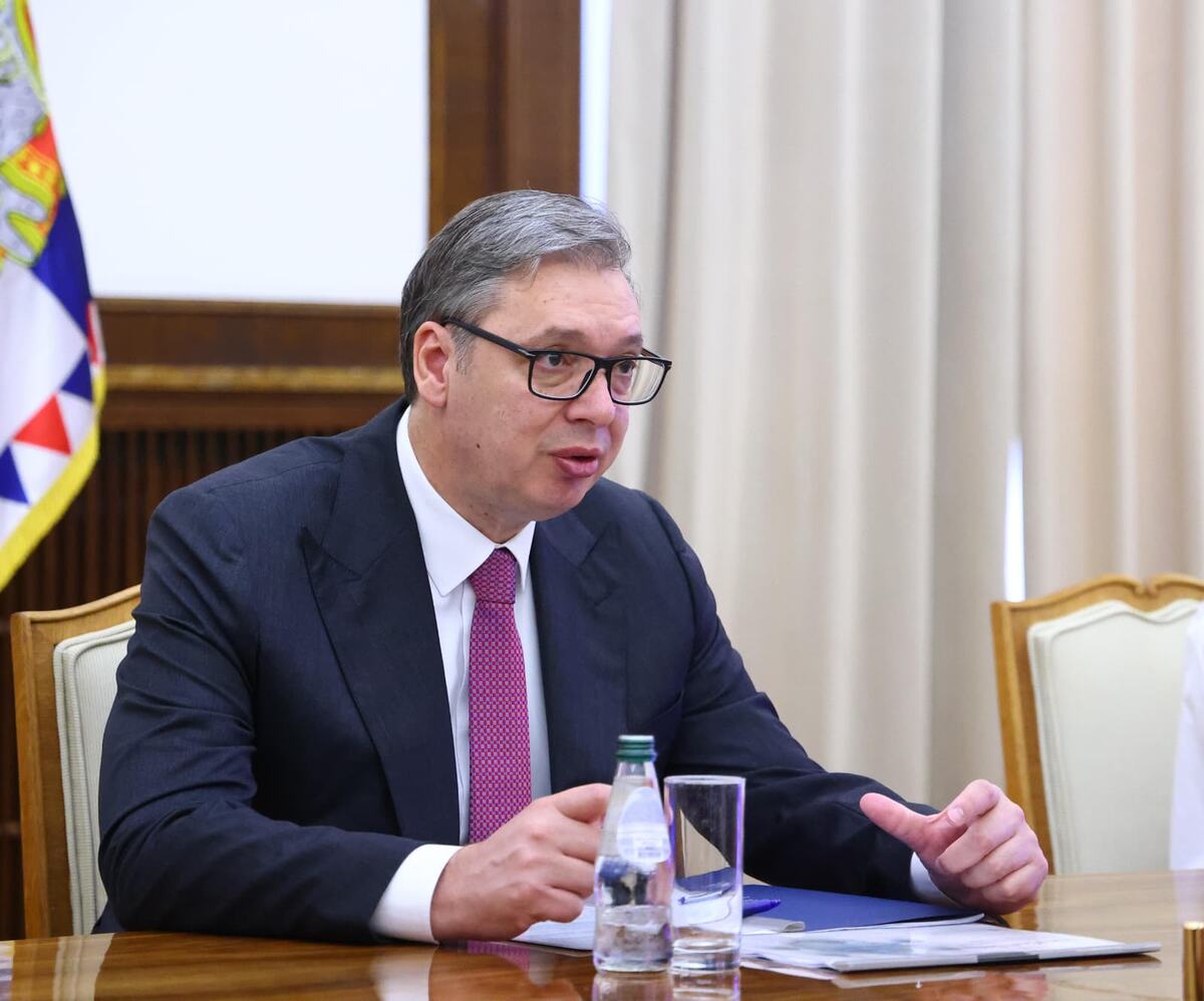 Aleksandar Vučić Kaj-Fu L (5).jpeg