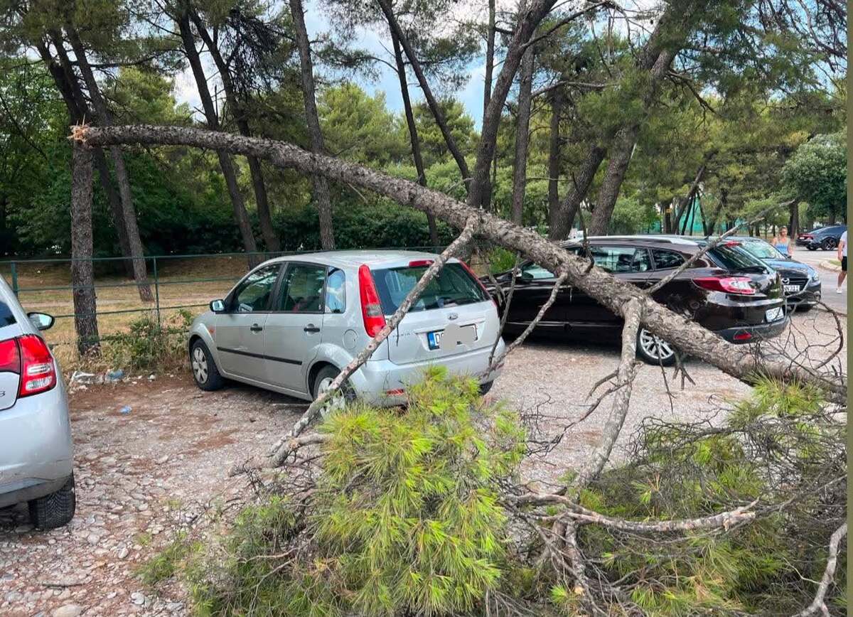 nevreme-podgorica2-foto-rina.jpg