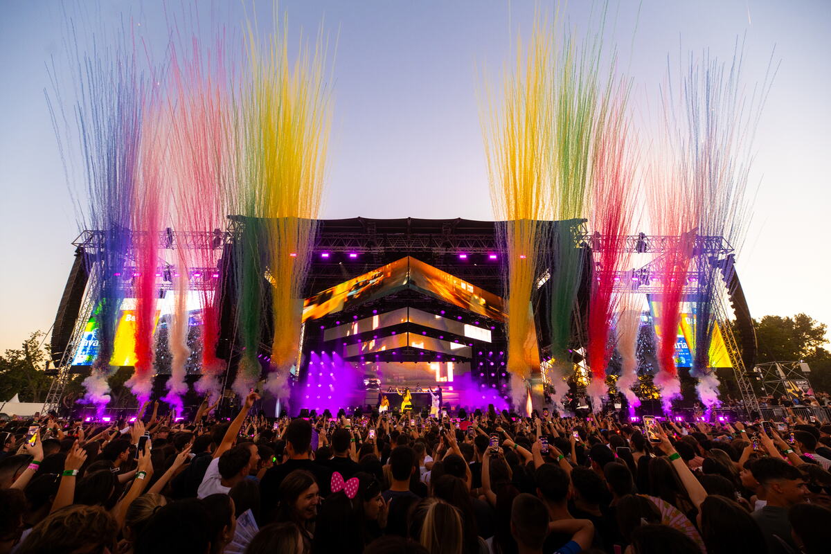 LiveProduction_3_MusicWeek_Day1_01.jpg