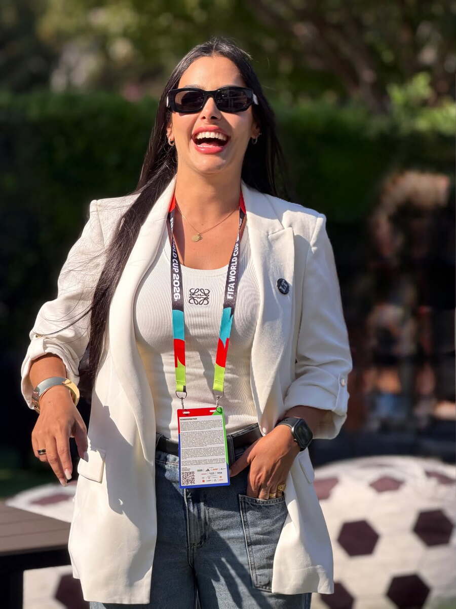 Larisa Rikelme