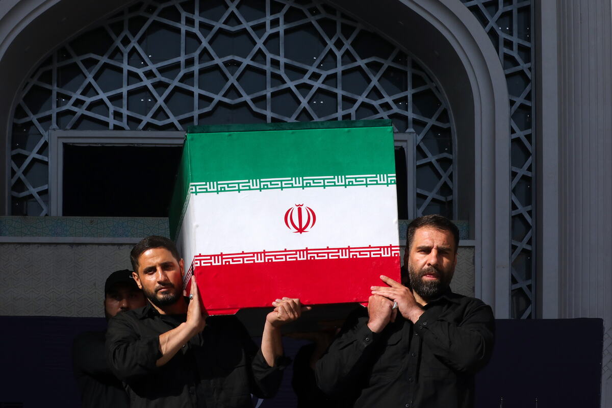 x06 EPA Iranian Supreme Leader Office .jpg