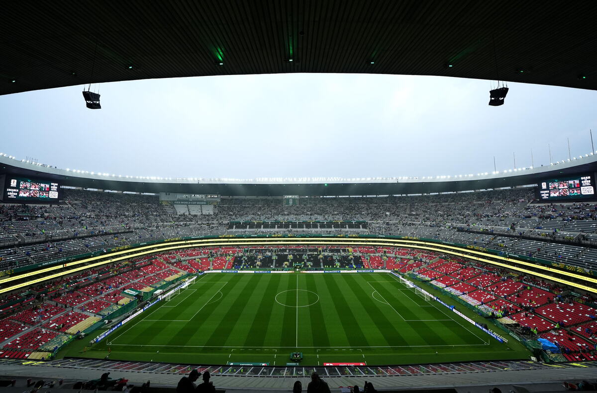 Mundijal 2026, Stadion Asteka