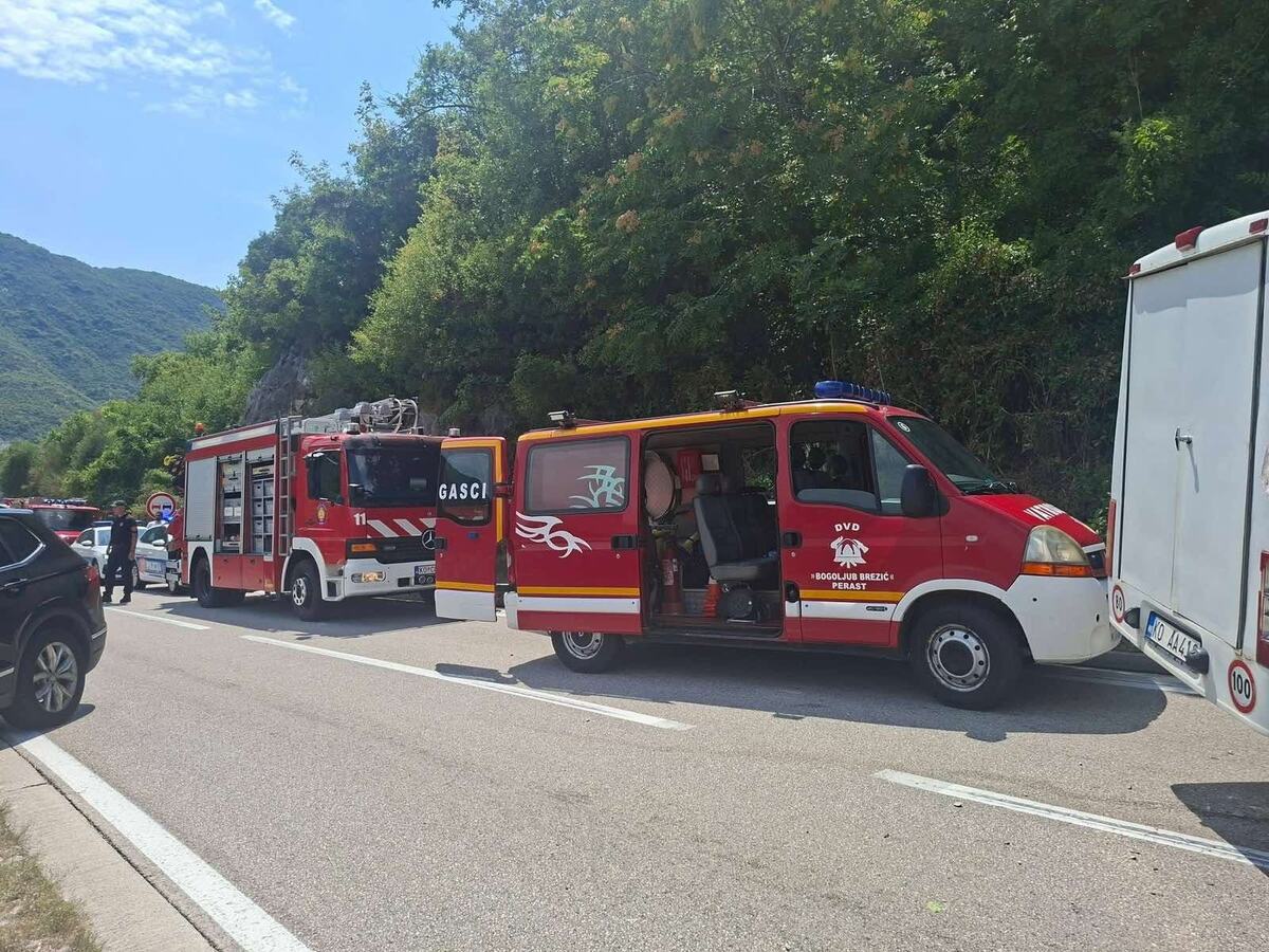 Kotor - Nikšić Lipci saobraćajna nesreća.jpg
