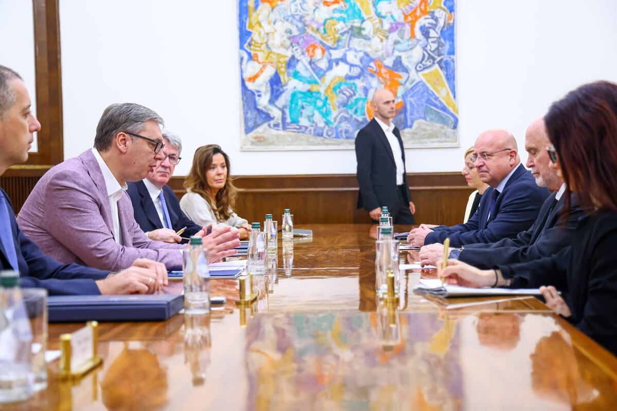 Aleksandar Vučić Feridun Sinirlioglu