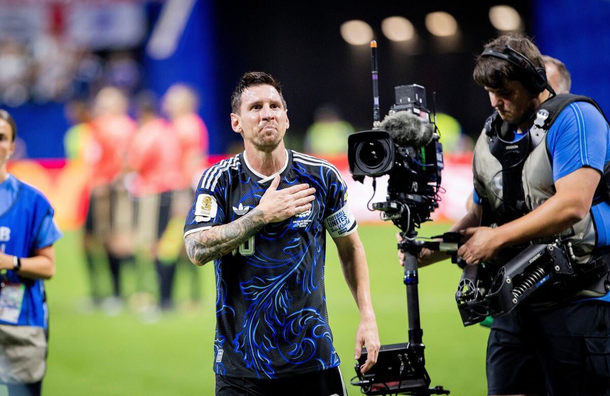Lionel Mesi na meču Engleska - Argentina