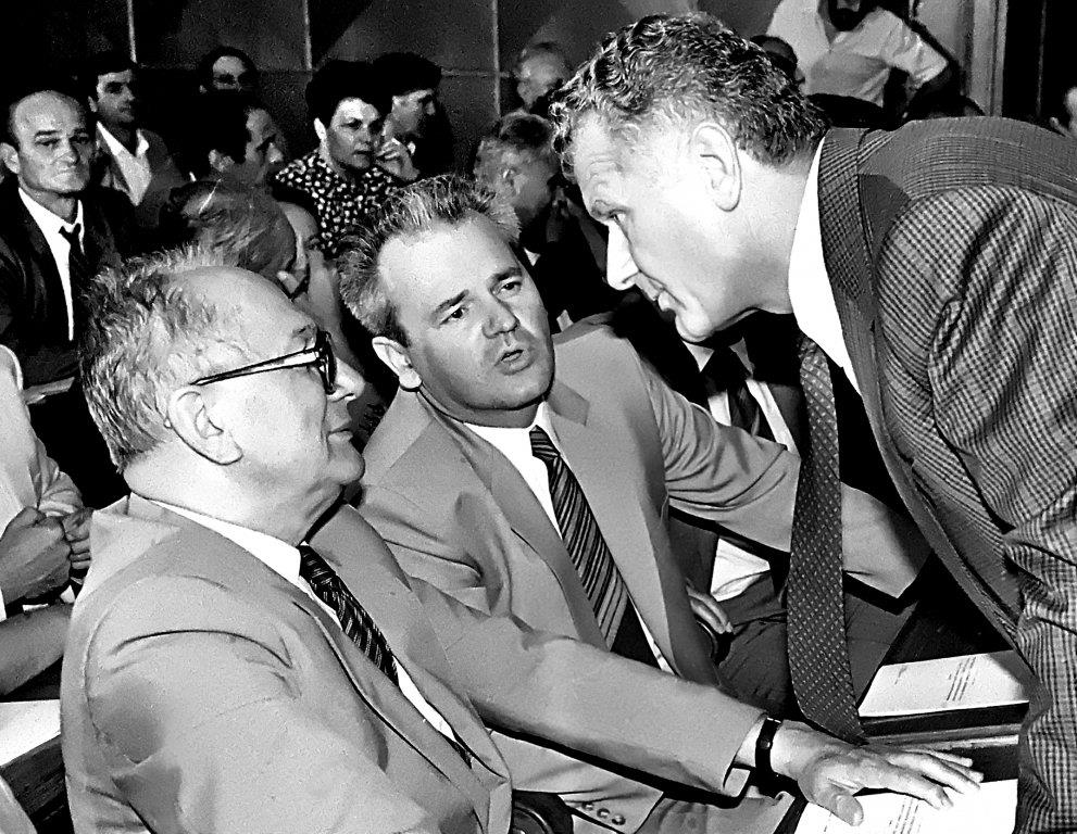 slobodan-milosevic-ivan-stambolic-osma-sednica-ck.jpg