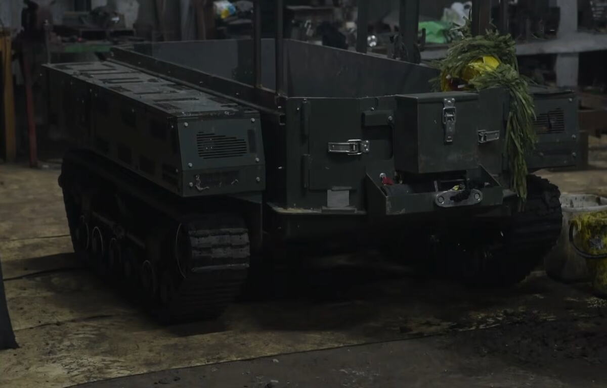 Ukrajina rat u Ukrajini Tajni ukrajinski  robot misija front (5).png