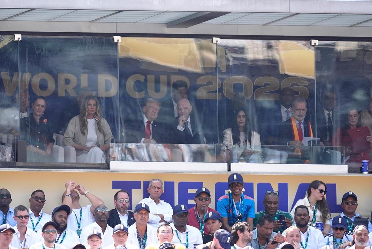 Donald Tramp Finale svetskog prvenstva Španija Argentina (16).jpg