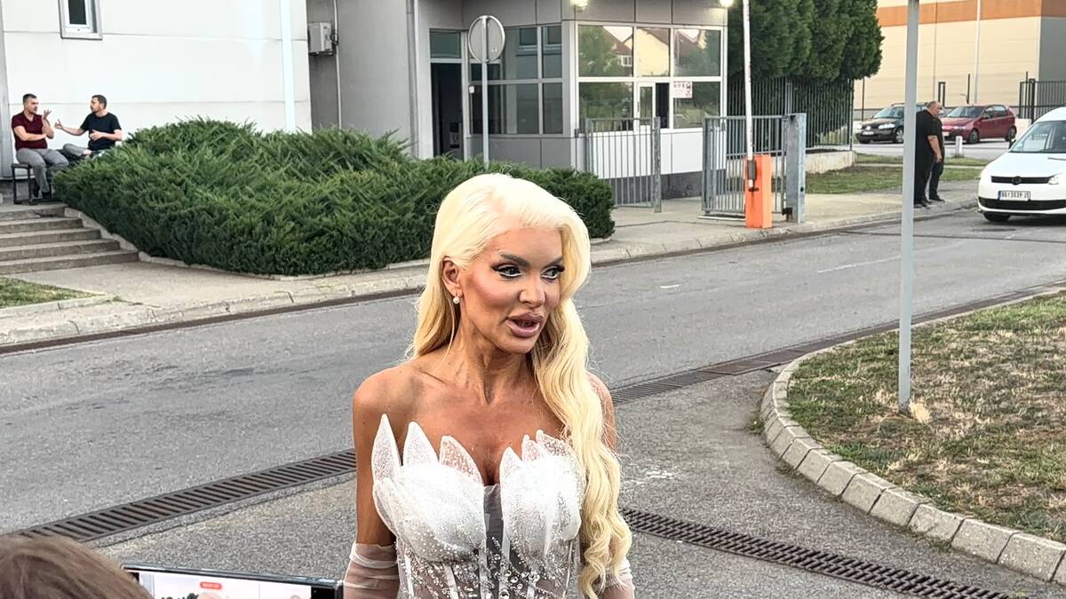 "PREMA MENI JE UČINJENA VELIKA NEPRAVDA!" Tanja Stijelja Boginja stigla na superfinale i najavila haos: Čućete večeras šta imam da kažem