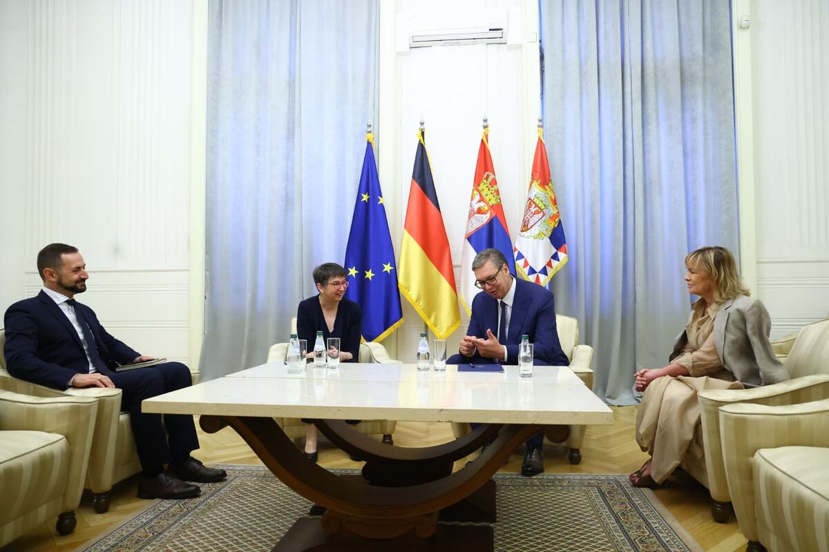 Aleksandar Vučić Anke Konrad (5).jpeg