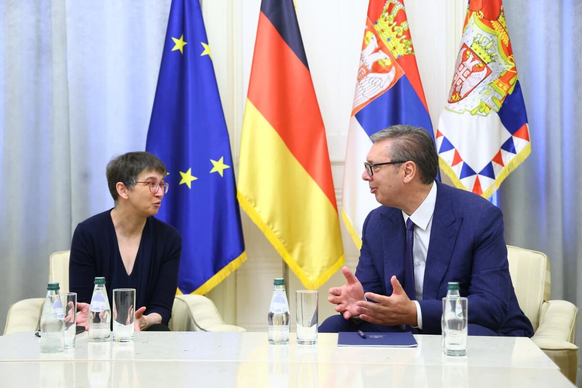 Aleksandar Vučić Anke Konrad (6).jpeg
