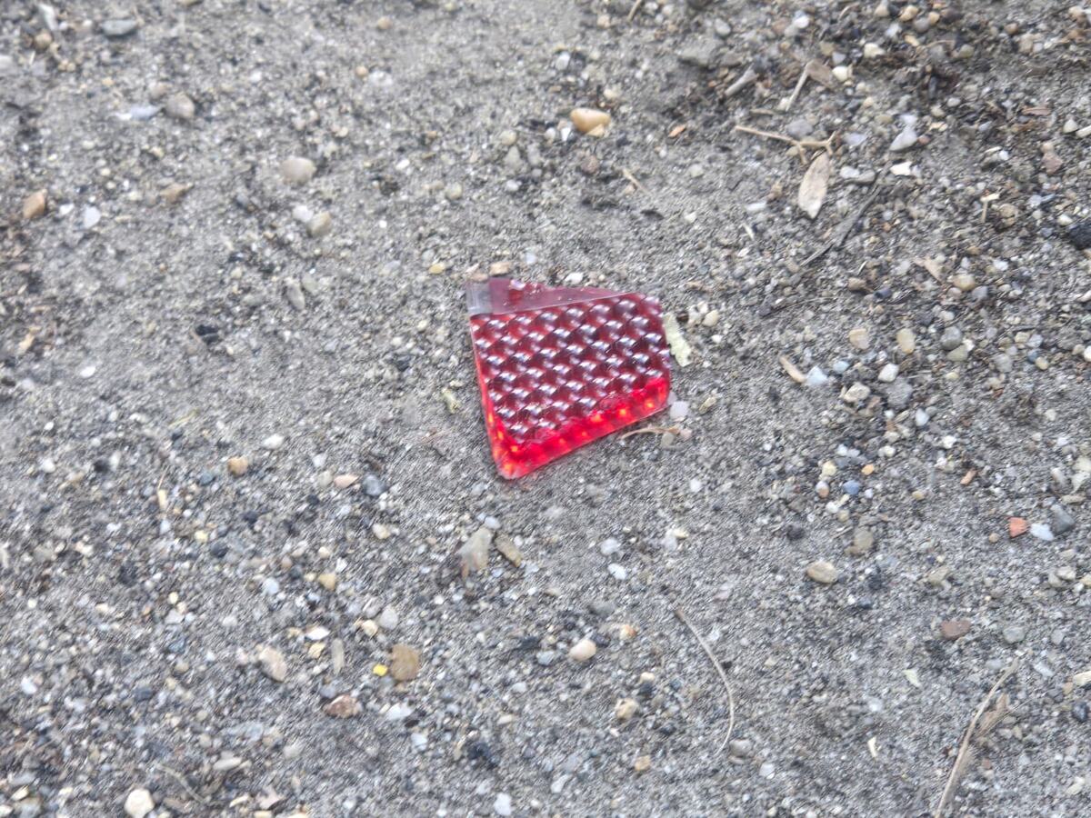 saobraćajna nesreća ugao Vojvode Dragomira i Sazonov kola udarila u stub otkazale kočnice (6).jpeg