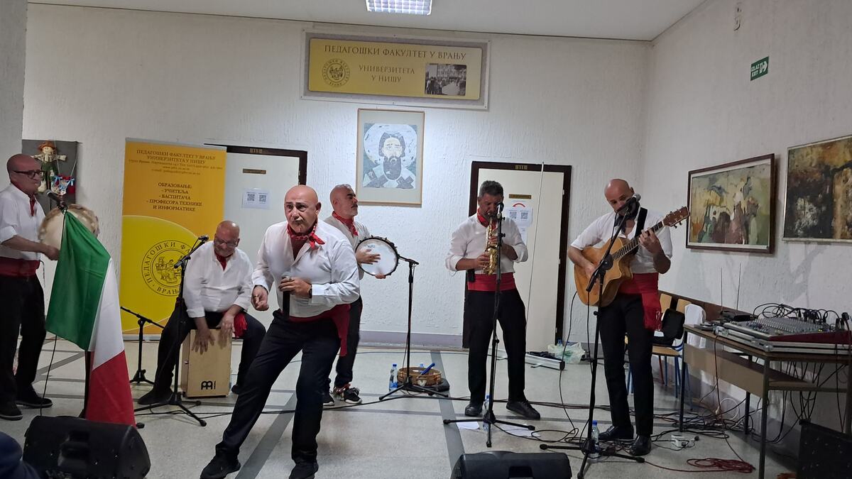 Italijanski muzički ansambl MorescaNova - Vranje