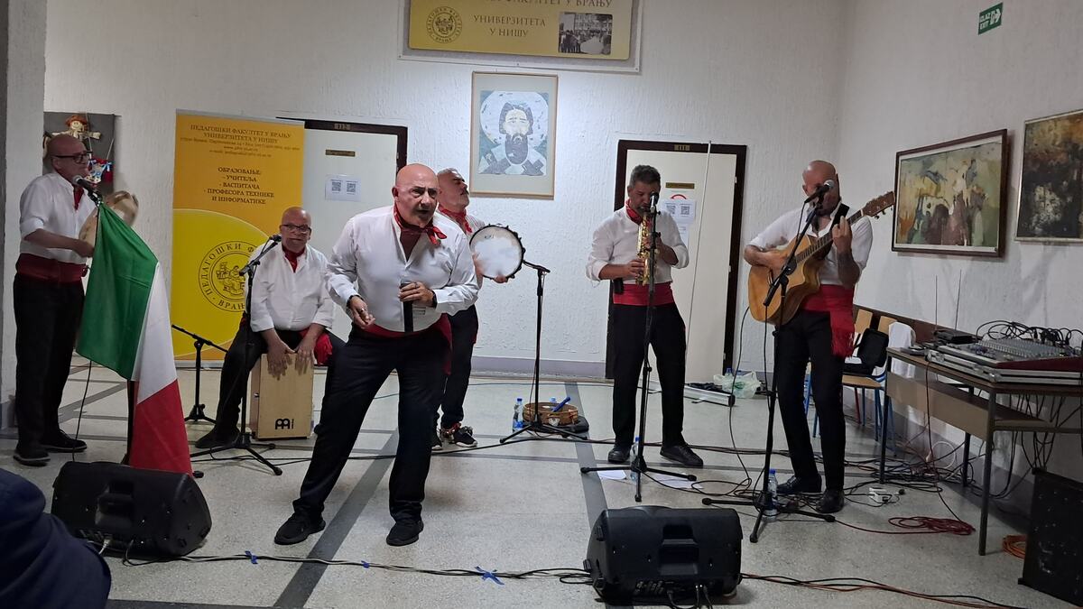 Italijanski muzički ansambl MorescaNova - Vranje