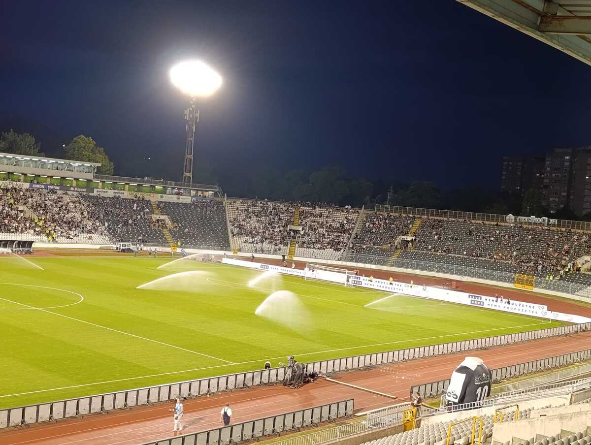 FK Partizan, Una Štrasen