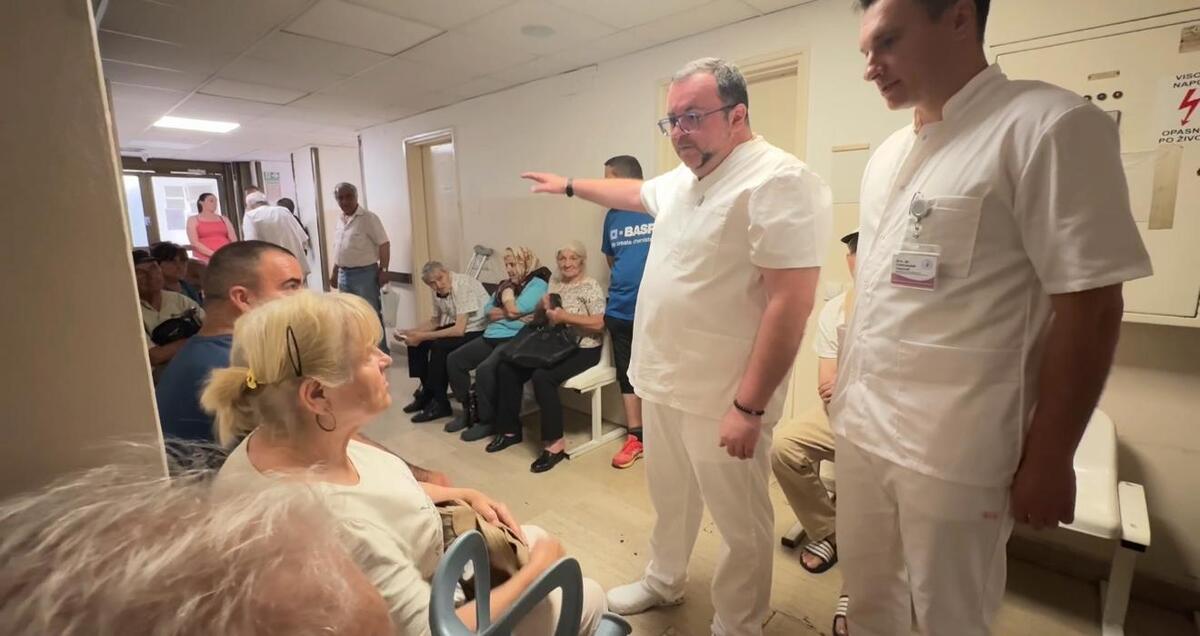 Dr Milan Lazarević, direktor UKC Niš saopštio je da je doneta je odluka o uvođenju rada u dve smene, čime se značajno povećava broj dostupnih termina.