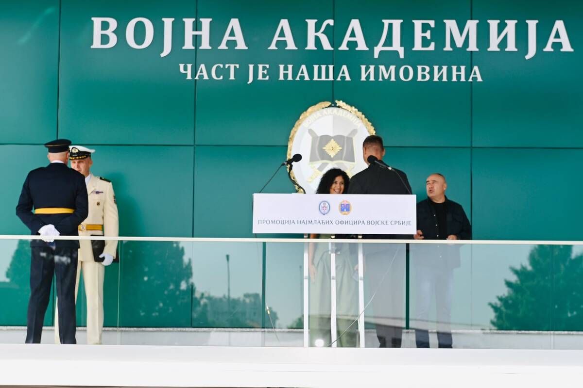 Banjica promocija najmlađih oficira Vojske Srbije (1).jpeg
