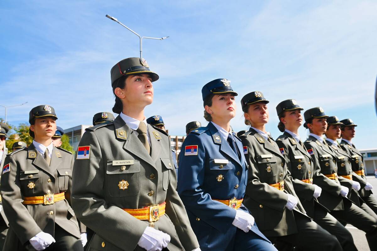 Banjica promocija najmlađih oficira Vojske Srbije (4).jpeg