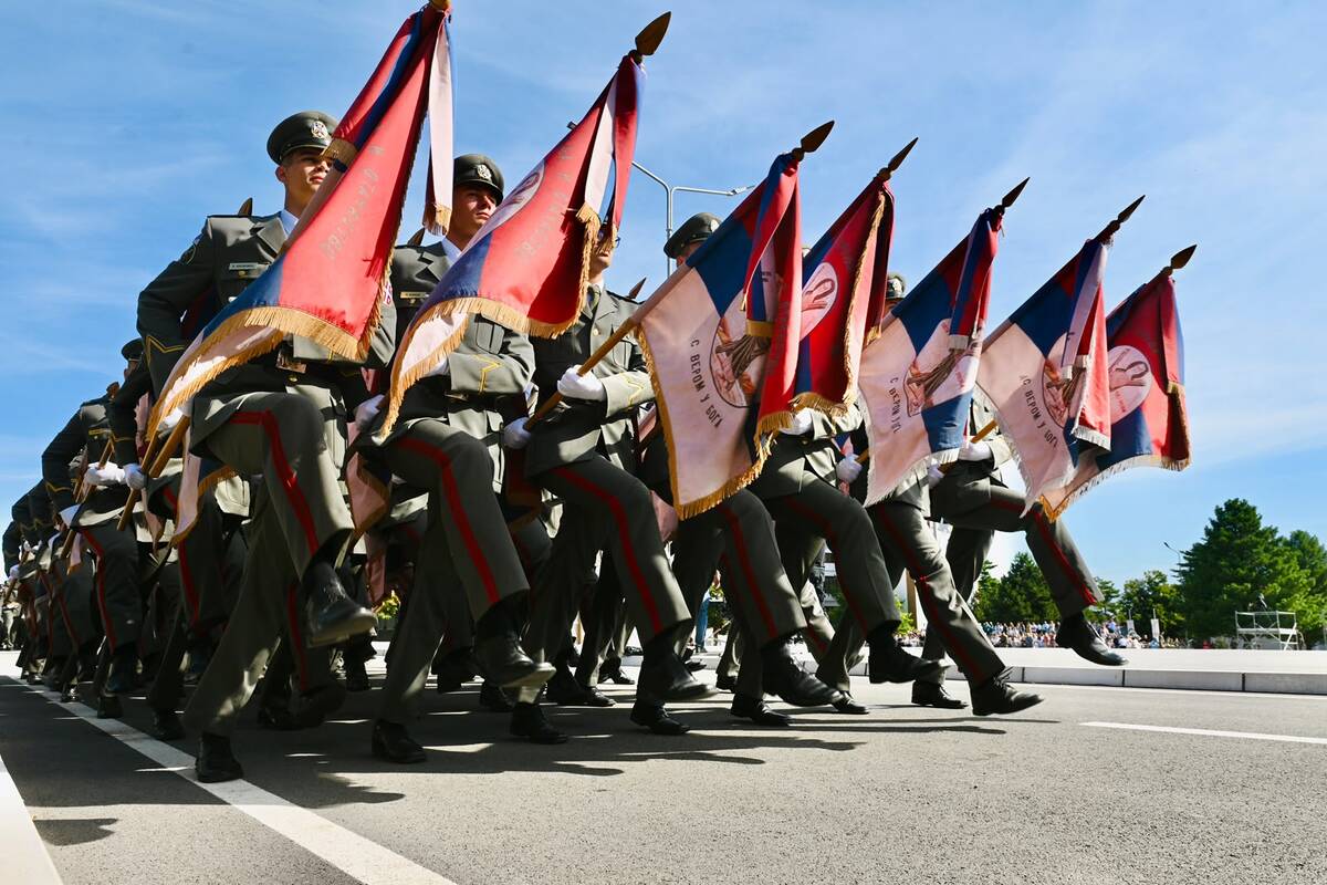 Banjica promocija najmlađih oficira Vojske Srbije (6).jpeg