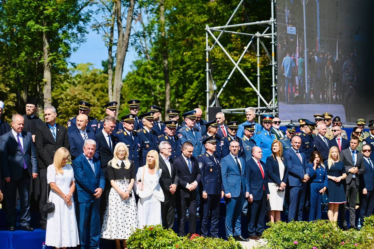 Banjica promocija najmlađih oficira Vojske Srbije (5).jpeg