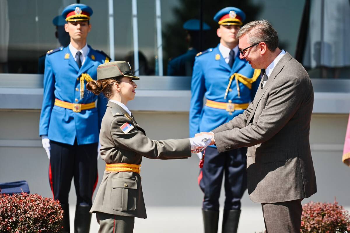 Banjica promocija najmlađih oficira Vojske Srbije (8).jpeg