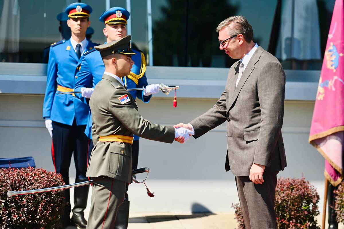 Banjica promocija najmlađih oficira Vojske Srbije (10).jpeg