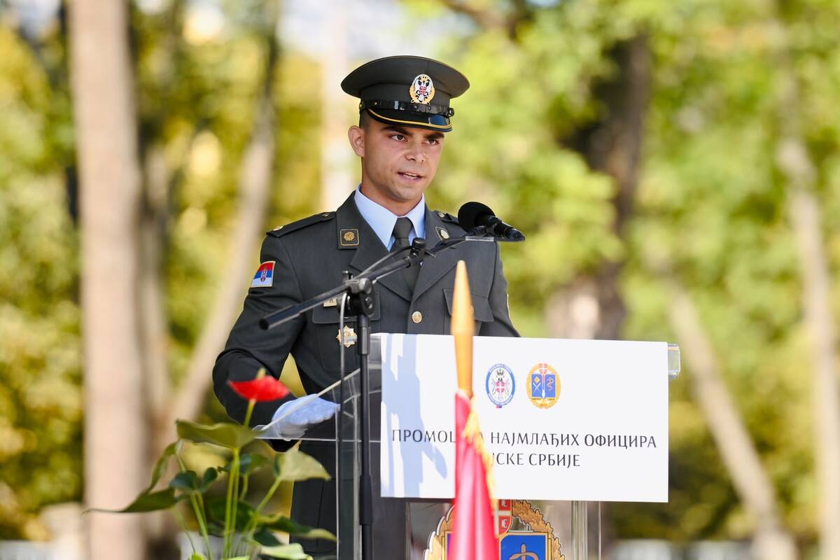 Banjica promocija najmlađih oficira Vojske Srbije (16).jpeg